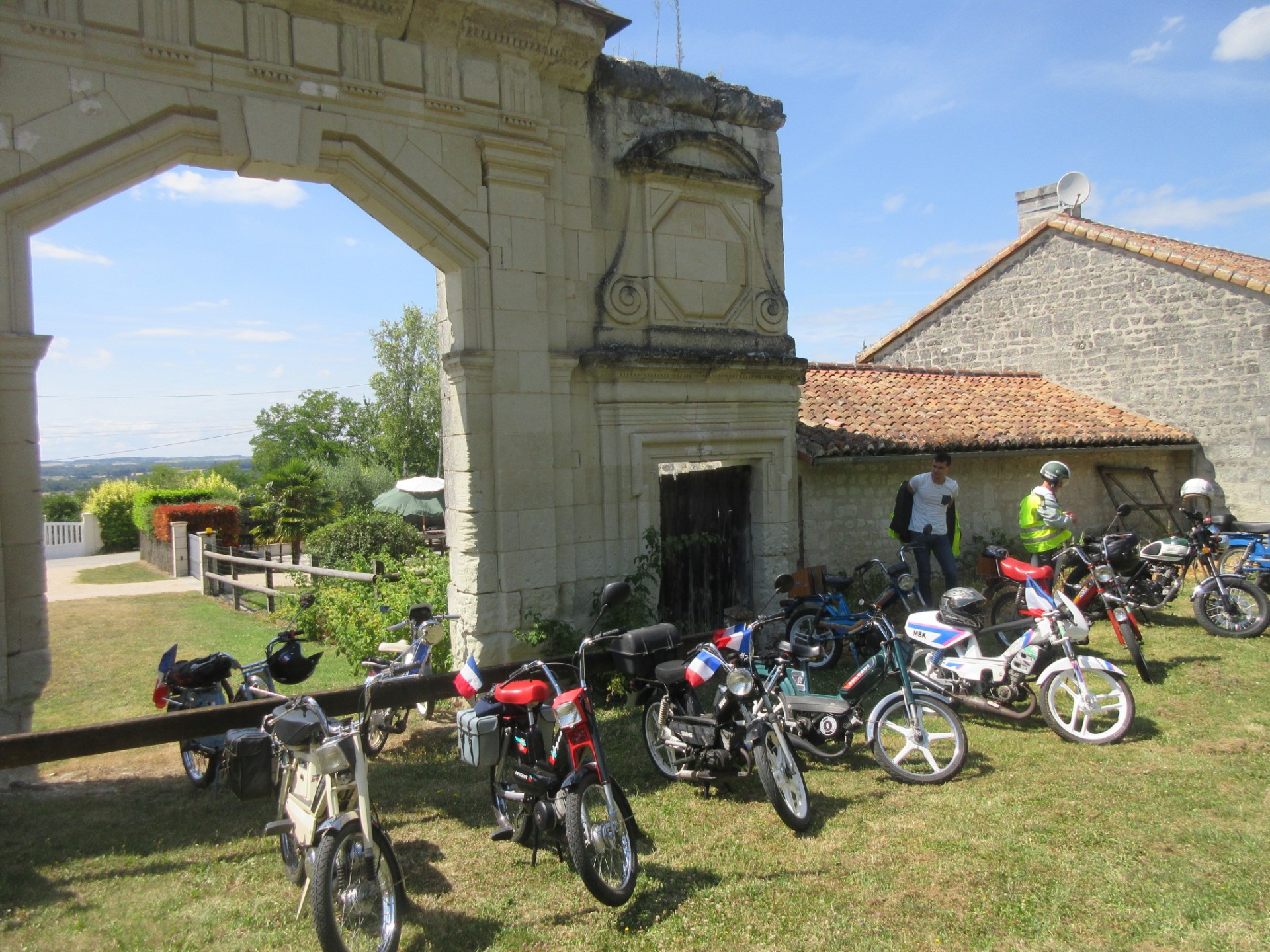 Porte de la Tour de Signy