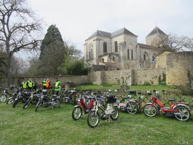 Abbaye de Nouaillé-Maupertuis